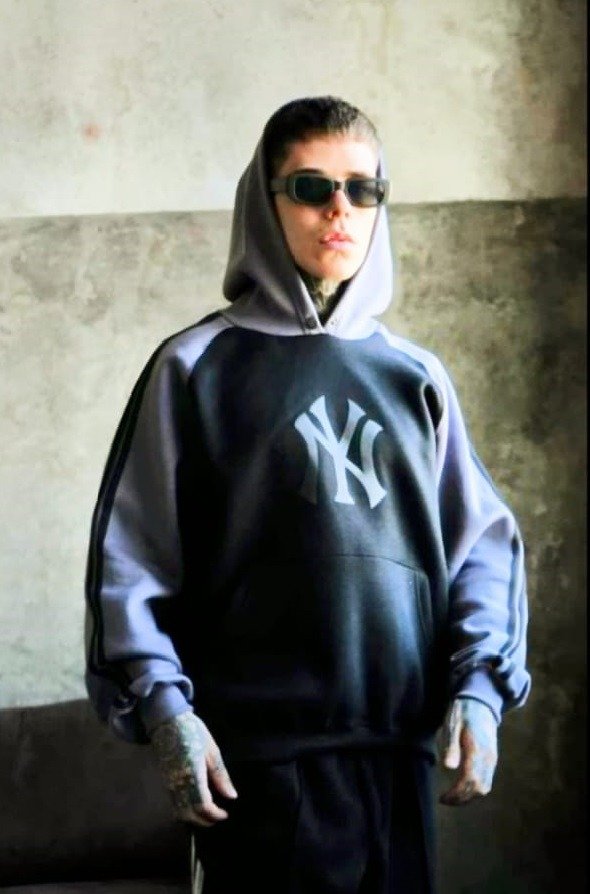 Producto - BUZO LINE