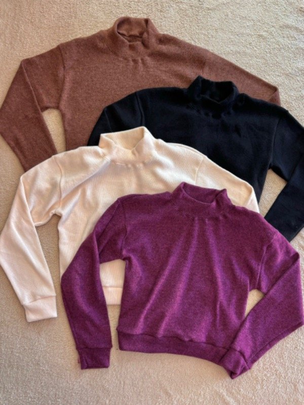 Producto - Sweater con cuello