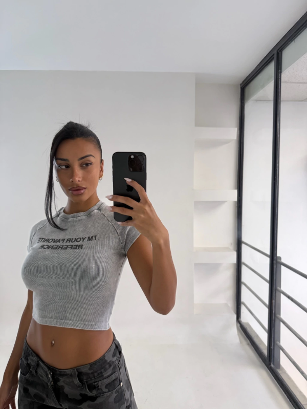 Producto - Remera Charli /gris claro