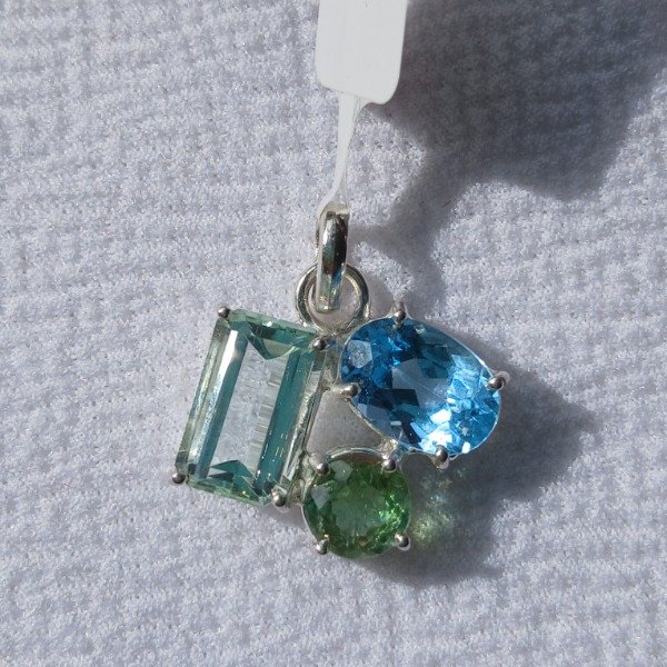 Producto - Dije Brisa Plata 925 Topacio Sky Blue, Aguamarina y Turmalina Verde (sin cadena)