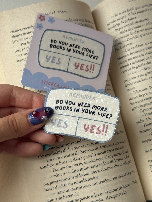 Producto - Sticker need more books vinilo holográfico