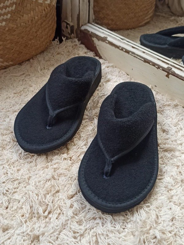 Producto - Pantuojota- Toalla Negro