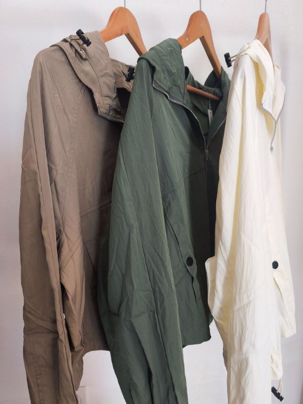 Producto - CAMPERA ALANIS - 4