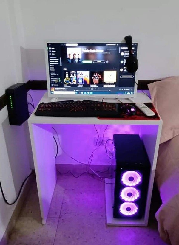 Producto - ESCRITORIO GAMER