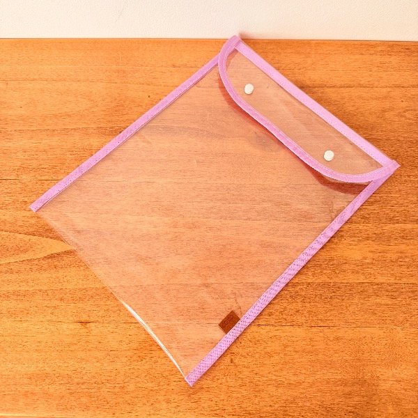 Producto - SOBRE CRISTAL A4 con broches LILA