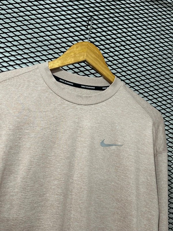 Producto - Buzo NIKE TM - 3