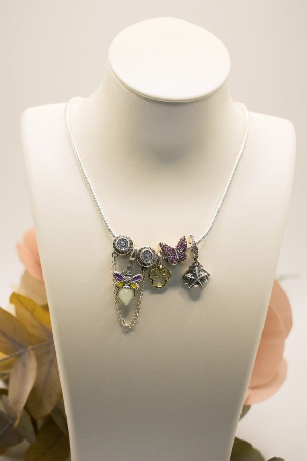 Producto - Charms Mariposa Fuscia