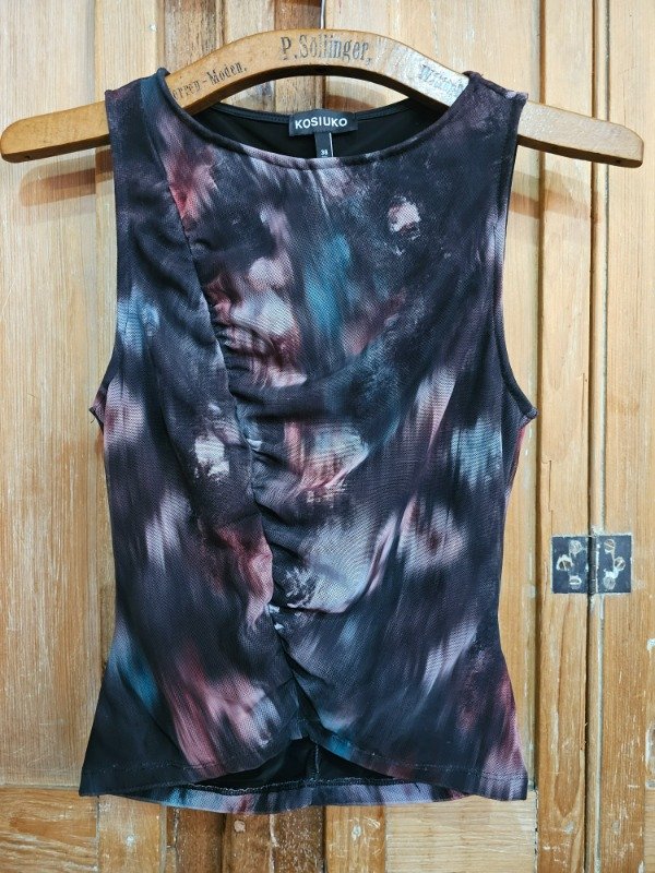 Producto - Musculosa Kosiuko Estampada t.XS