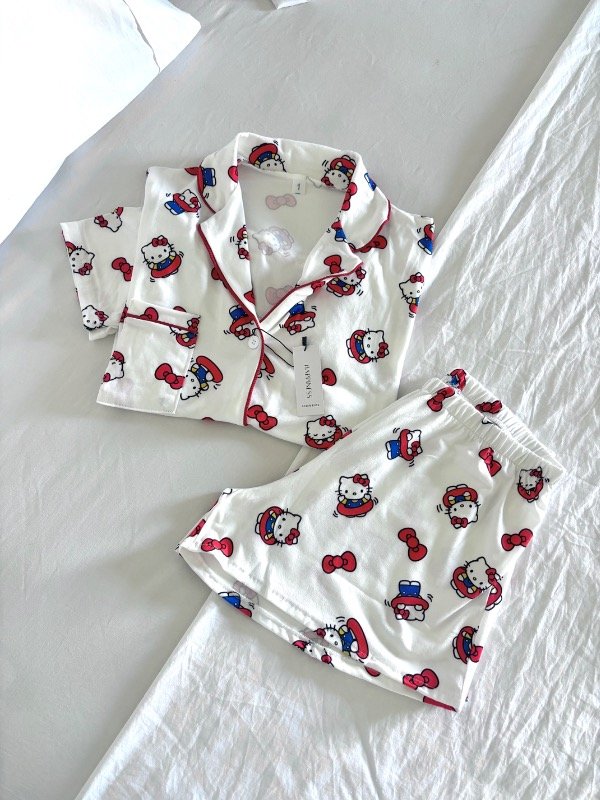 Producto - Pijama Kitty Red