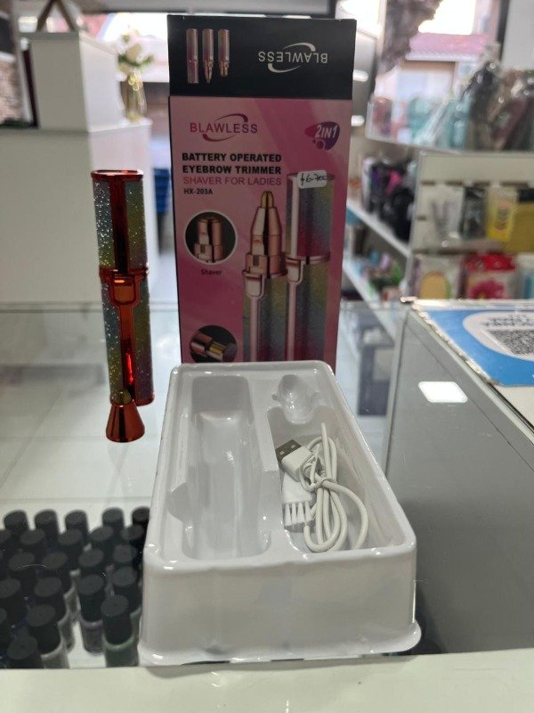 Producto - Depilador facial y corporal  con carga usb