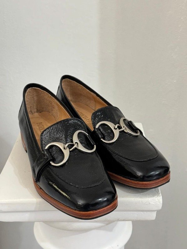 Producto - MOCASIN ODIN DE CHAROL QUEBRADO NEGRO