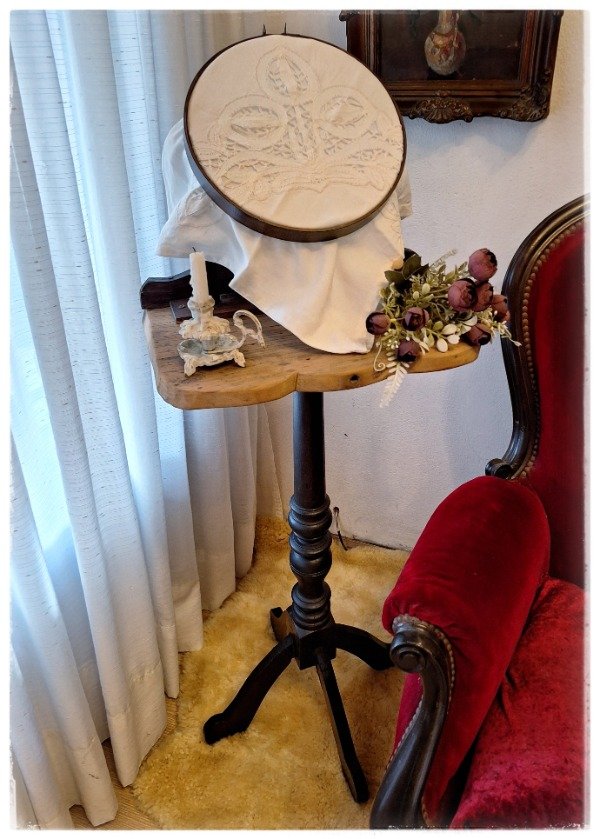 Producto - Mueble petit de Bordado