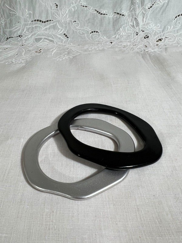Producto - Dúo de pulseras irregulares