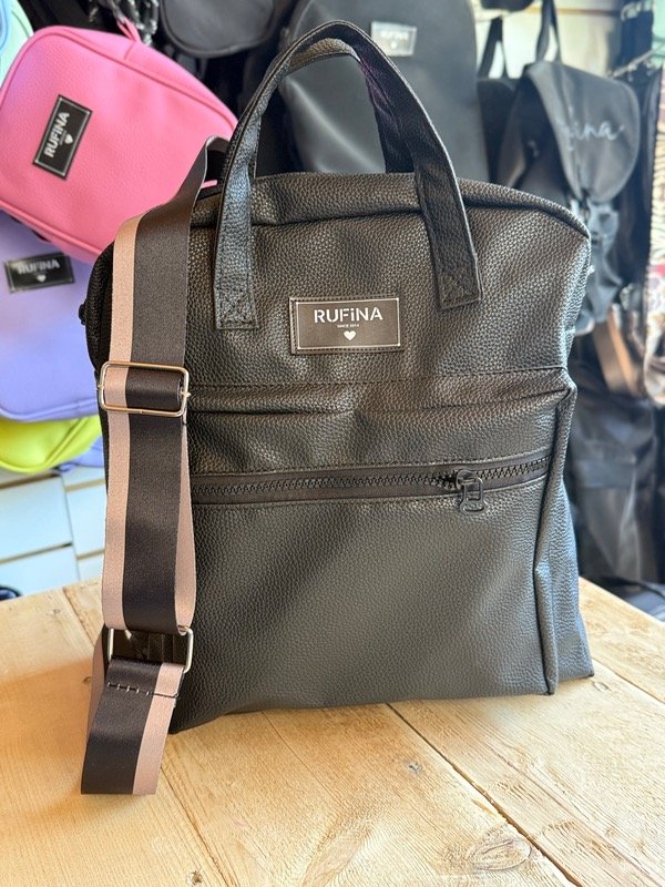 Producto - Mochi Sofía tira violeta y negro