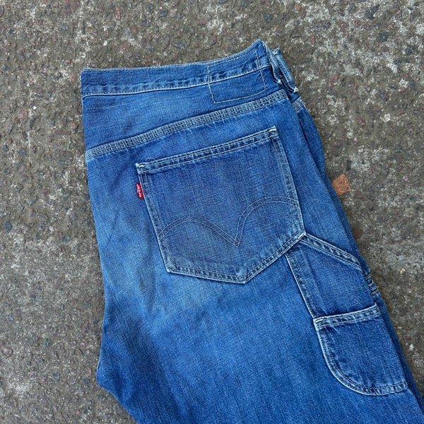 Producto - Carpintero azul - Levis T38