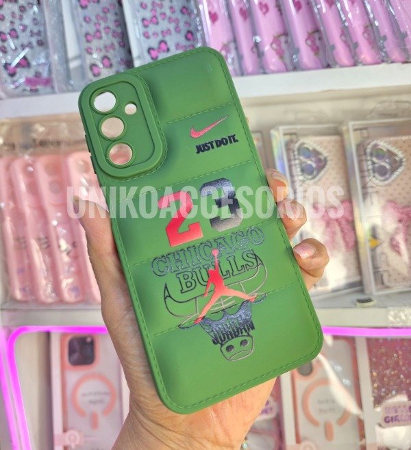 Producto - Funda Samsung A24 (29)