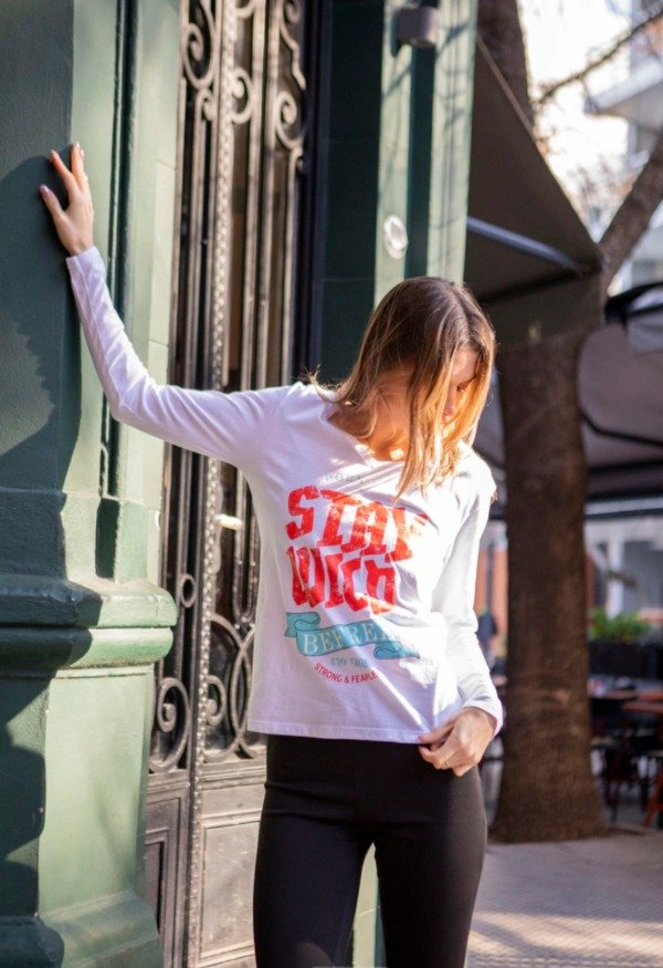 Producto - Remera Stay