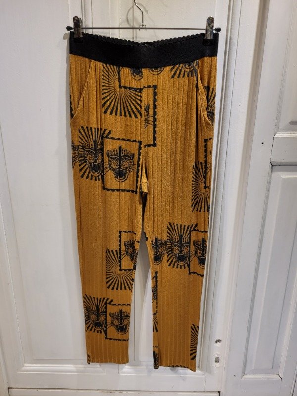 Producto - Pantalón JAZMÍN CHEBAR marrón y negro de morley Talle 1 - PRECIO: 56X