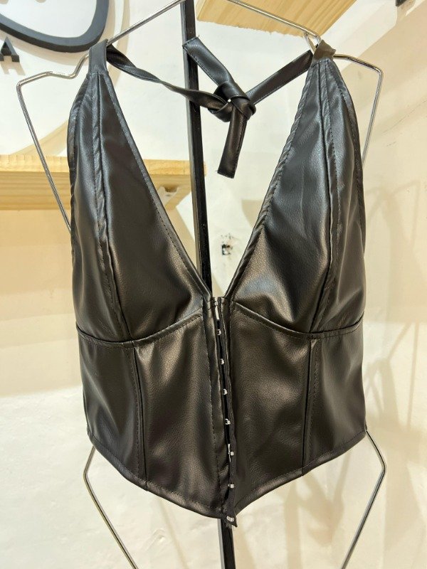 Producto - CORSET CUERINA GANCHITOS