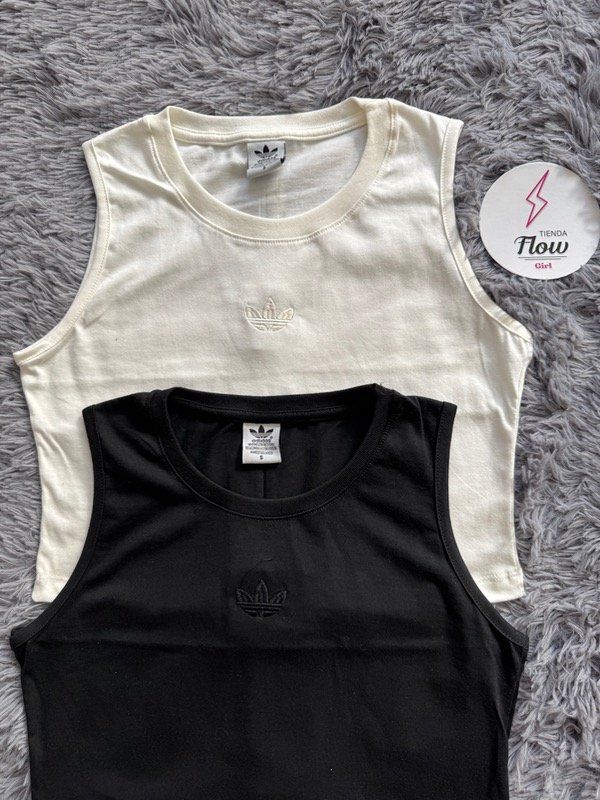 Producto - Musculosa Adidas Bordada