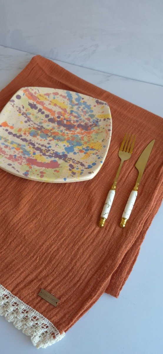 Producto - Camino de Mesa Gasa Terracota con Puntilla