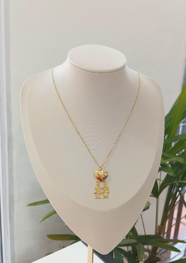 Producto - Conjunto de corazón chapón con nene y nena laminado en oro 18k