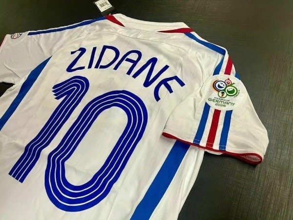 Producto - CAMISETA FRANCIA IMPORTADA ALTERNATIVA RETRO 2006 #10 ZIDANE - 3
