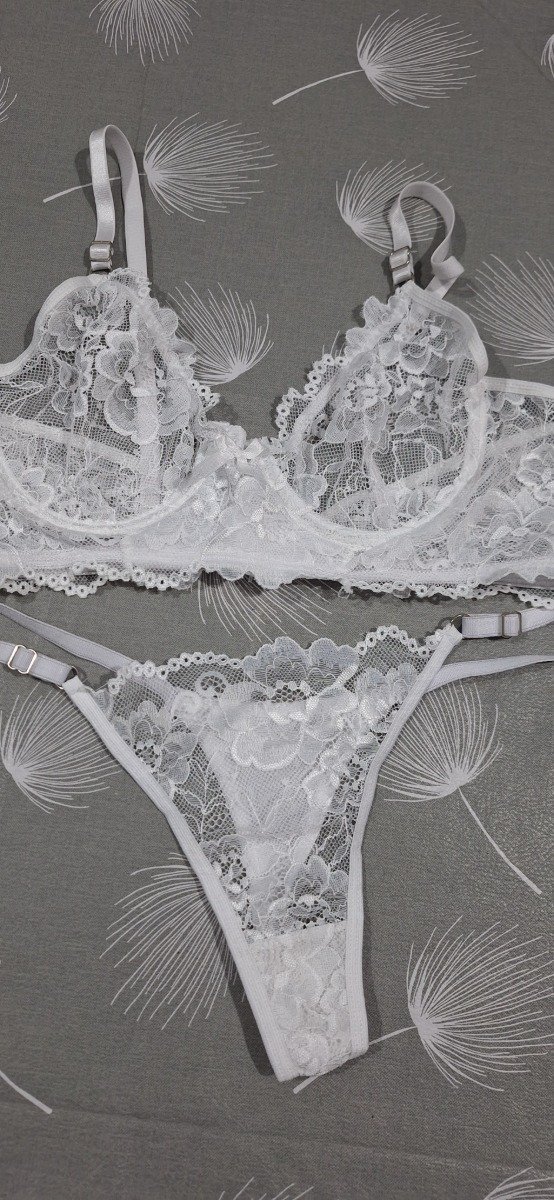 Producto - Conjunto encaje talle 90