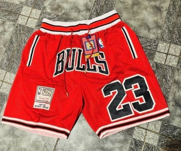 Producto - Short Bulls 23
