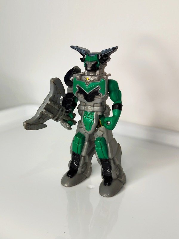 Producto - Green Mystic Force Power Ranger 10 cm Con Faltante (Mystic Force) - 0
