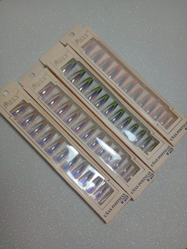 Producto - Uñas postizas coffin espejada