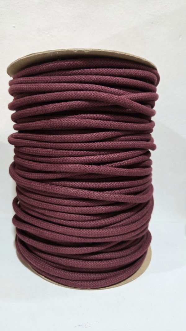 Producto - Cordon de algodón trenzado 6mm BORDO