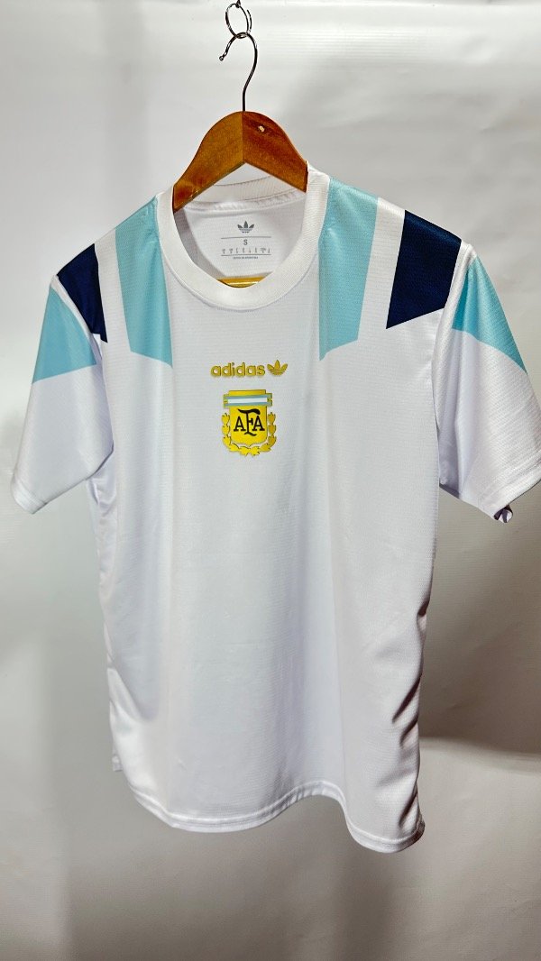 Producto - AFA Adidas EQT Blanca