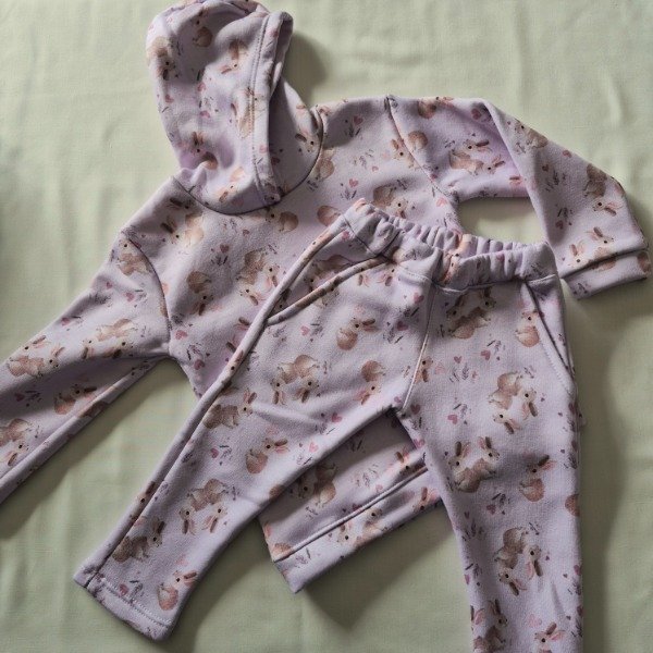 Producto - Conjunto con frisa conejitos lila