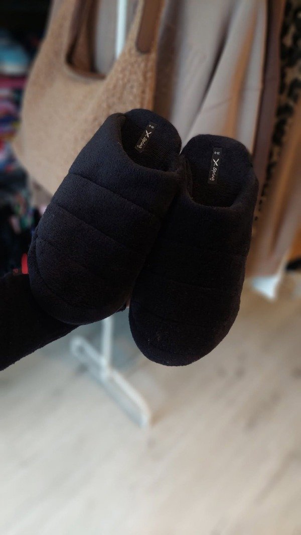 Producto - Pantuflones Black