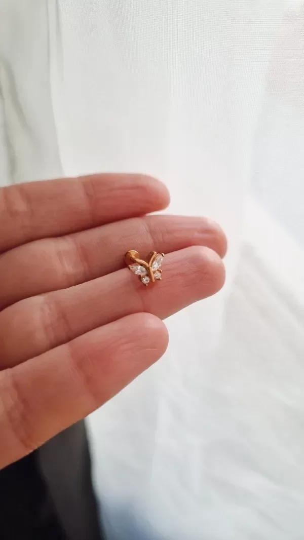Producto - Piercing labret mariposa con strass blanco