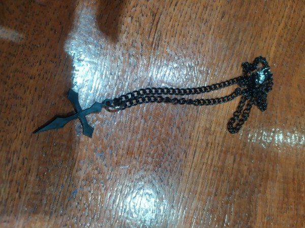 Producto - Collar cruz negra