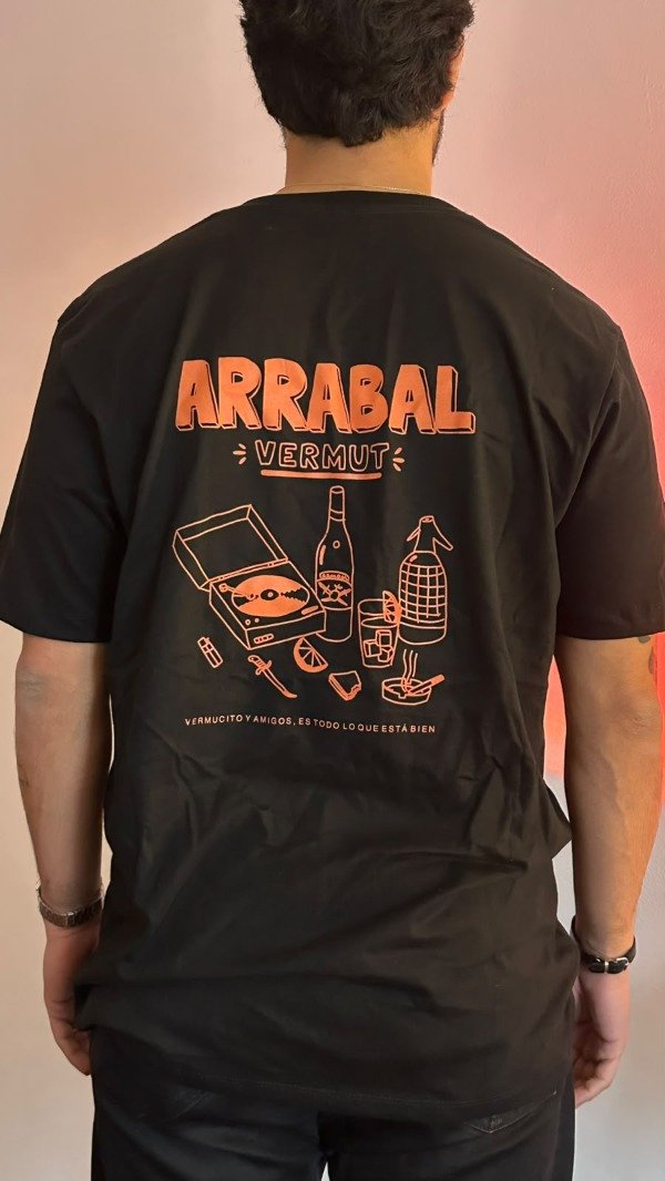 Producto - Remera Amigos (Negra) - 2