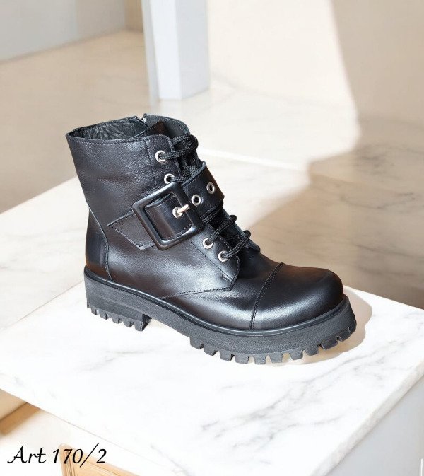 Producto - Borcego de Cuero Vacuno Negro - Modelo 170/2