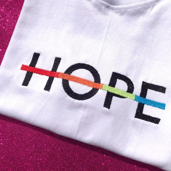 Producto - Remera Hope Line