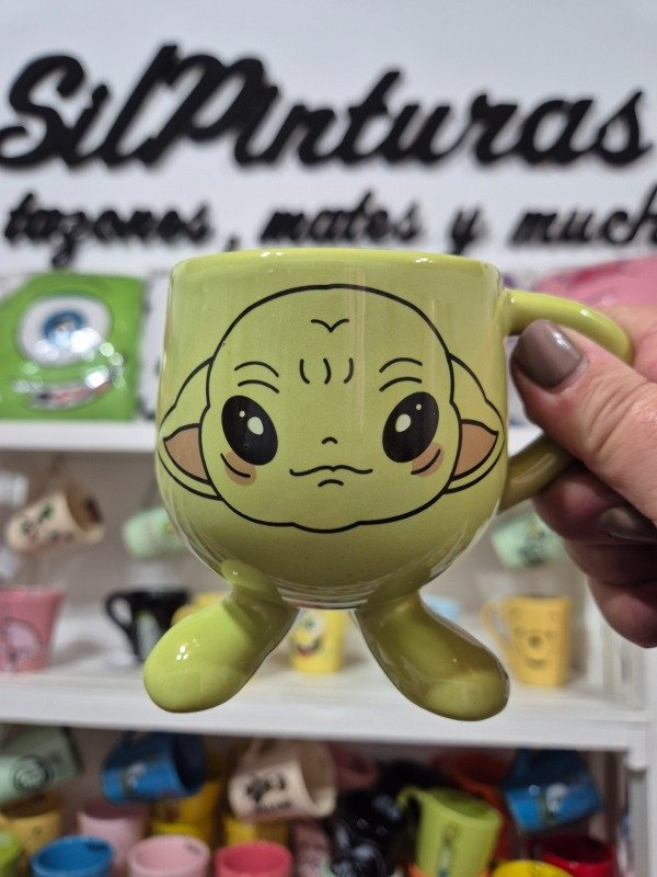 Producto - Taza con patitas Yoda