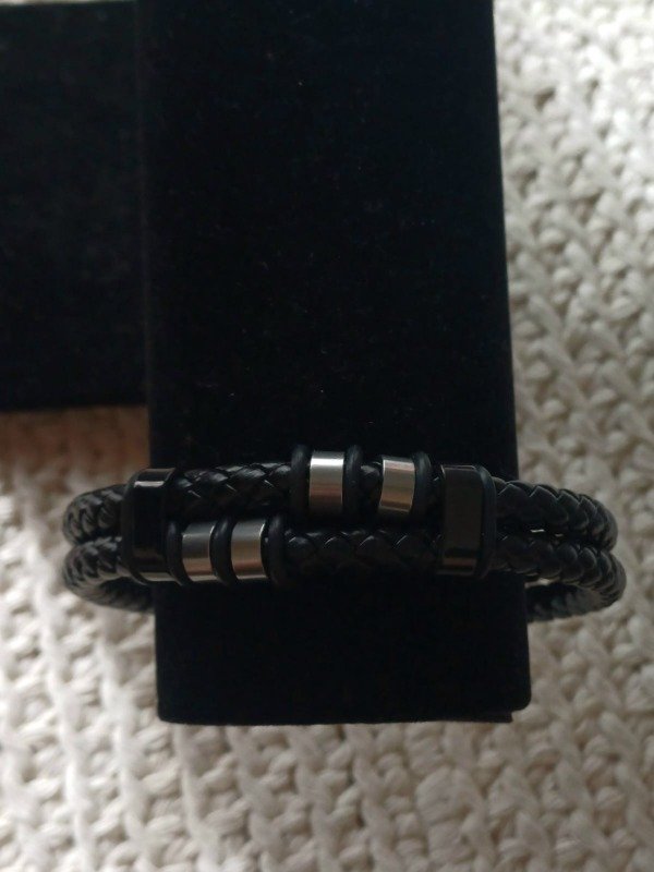 Producto - Pulsera cuero Ragnar