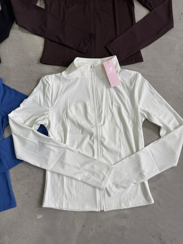 Producto - CAMPERA ART. AVENA - 1