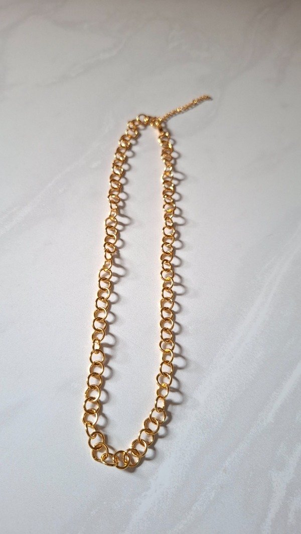 Producto - Cadena de acero dorado eslabon circulos
