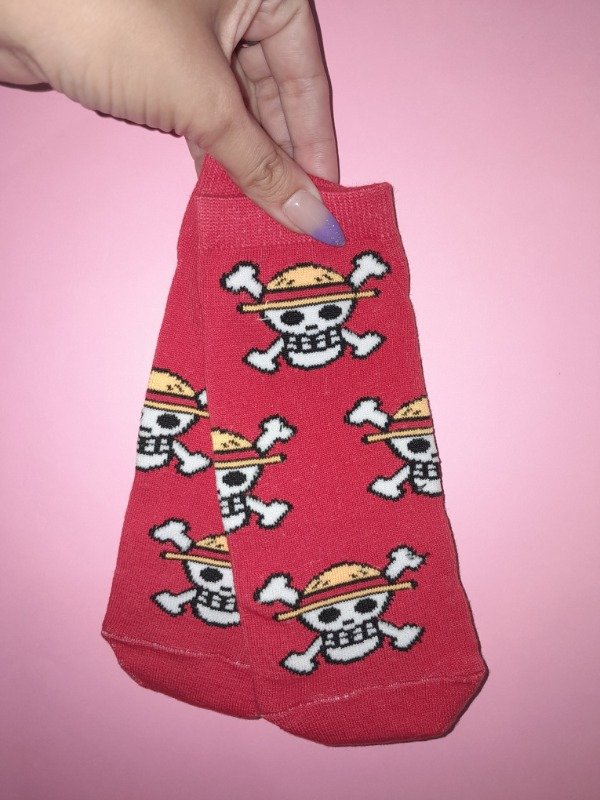Producto - One piece calavera rojo