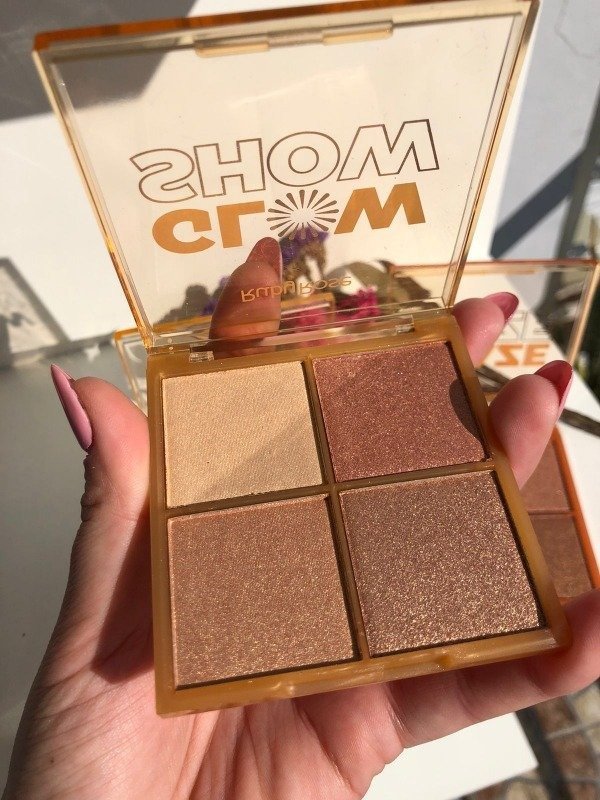 Producto - Paleta de iluminadores BLAZE DAZE- RUBY ROSE