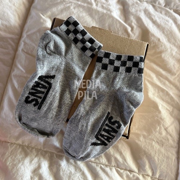 Producto - Soquetes - Vans cuadros / gris