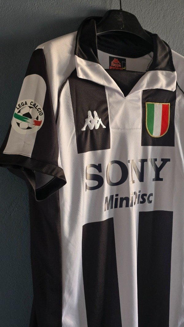Producto - CAMISETA RETRO JUVENTUS TITULAR 1998 - 1