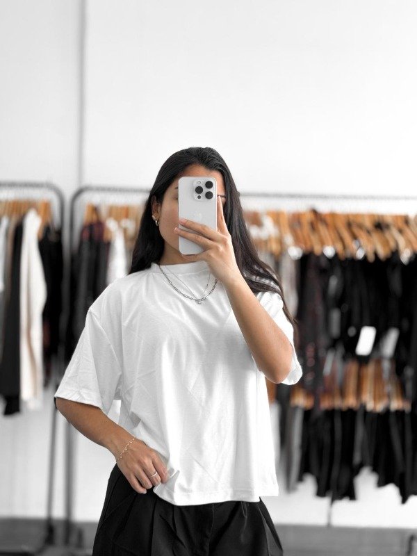 Producto - Remera Paris blanca - 1
