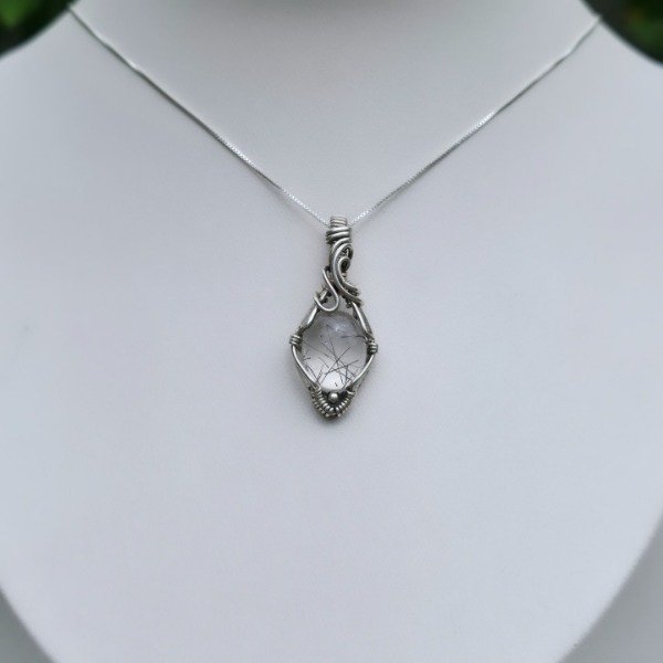 Producto - CUARZO TURMALINADO OVAL